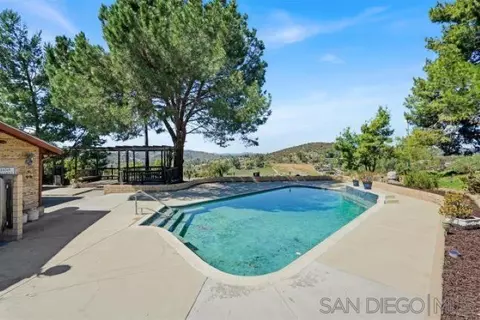 Exterior - 9271 Dulene Dr, Lakeside, CA 92040 photo 5 of 7
