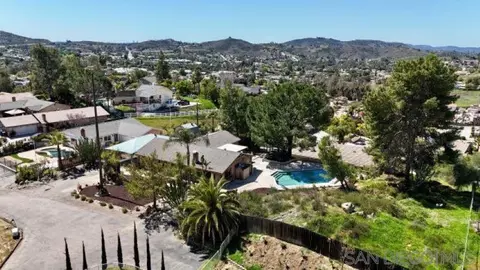 9271 Dulene Dr, Lakeside, CA 92040