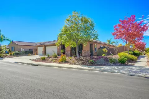 Exterior - 263 Tom Mcguinness Jr Cir, Fallbrook, CA 92028 photo 4 of 19