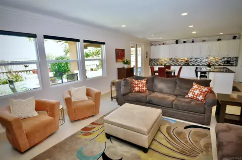 Living - 263 Tom Mcguinness Jr Cir, Fallbrook, CA 92028 photo 4 of 5