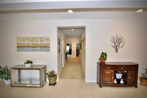 Entry Way - 263 Tom Mcguinness Jr Cir, Fallbrook, CA 92028 photo 3 of 6