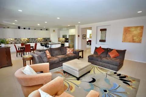 Living - 263 Tom Mcguinness Jr Cir, Fallbrook, CA 92028 photo 5 of 5