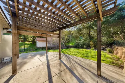 Exterior - 124 Frances Dr, El Cajon, CA 92019 photo 4 of 12