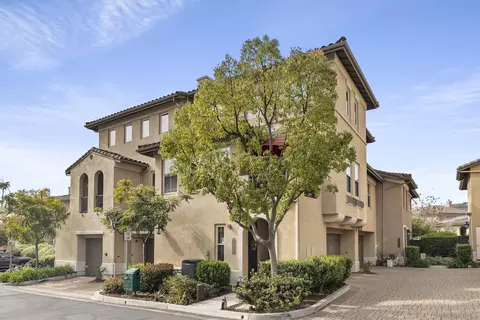 2699 Piantino Cir, San Diego, CA 92108