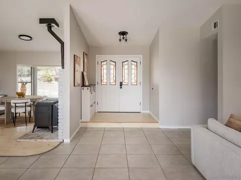 Entry Way - 16390 Whispering Oaks Dr, Ramona, CA 92065 photo 1 of 1