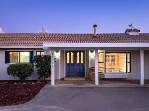 Exterior - 16390 Whispering Oaks Dr, Ramona, CA 92065 photo 10 of 12