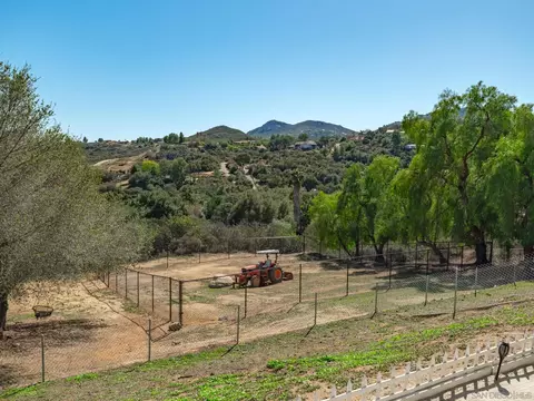 Exterior - 16390 Whispering Oaks Dr, Ramona, CA 92065 photo 8 of 12