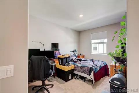 1092 Delpy View Pt, Vista, CA 92084 photo 22