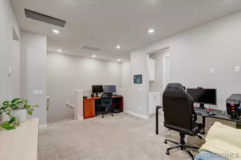 1092 Delpy View Pt, Vista, CA 92084 photo 18