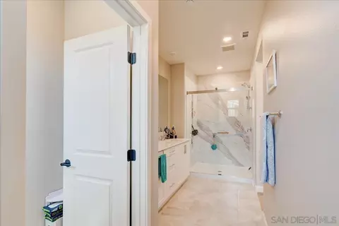 1092 Delpy View Pt, Vista, CA 92084 photo 30