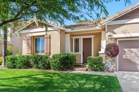 Exterior - 40960 Cebu Dr, Temecula, CA 92591 photo 2 of 8