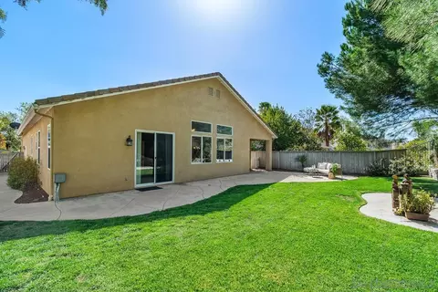 Exterior - 40960 Cebu Dr, Temecula, CA 92591 photo 7 of 8