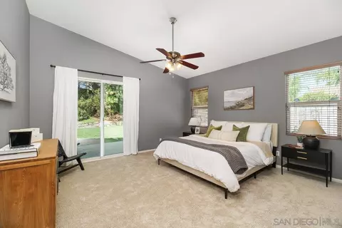 Bedroom - 40960 Cebu Dr, Temecula, CA 92591 photo 3 of 4