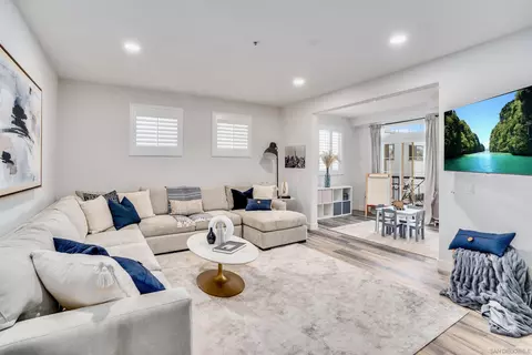 344 Orange Ave #203, Coronado, CA 92118 photo 16
