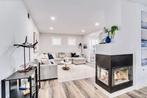 344 Orange Ave #203, Coronado, CA 92118 photo 13