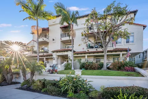 344 Orange Ave #203, Coronado, CA 92118 photo 33