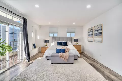 344 Orange Ave #203, Coronado, CA 92118 photo 19