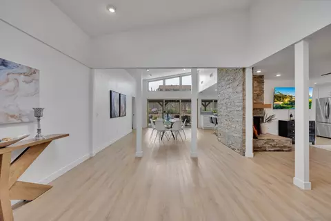 Entry Way - 14318 Sandown Ct, Poway, CA 92064 photo 3 of 7