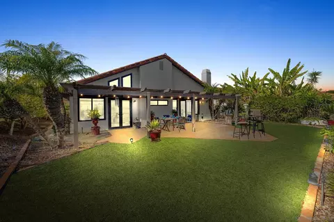 16255 Via Embeleso, San Diego, CA 92128