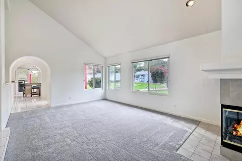 Living - 477 Summerhill Vw, Alpine, CA 91901 photo 3 of 8