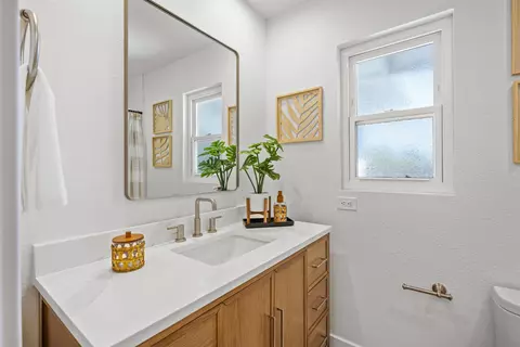 2001 Elevada St, Oceanside, CA 92054 photo 25