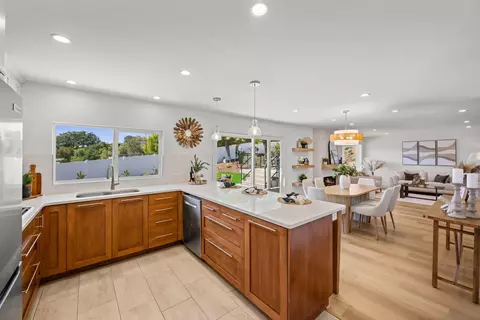 2001 Elevada St, Oceanside, CA 92054 photo 14