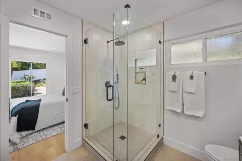 2001 Elevada St, Oceanside, CA 92054 photo 23