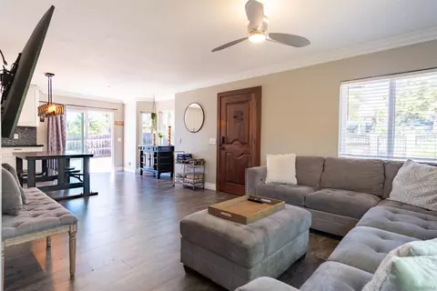 Living - 853 Crescent Dr, Vista, CA 92084 photo 1 of 2