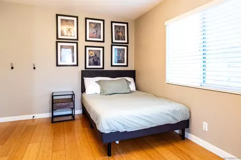Bedroom - 853 Crescent Dr, Vista, CA 92084 photo 4 of 9