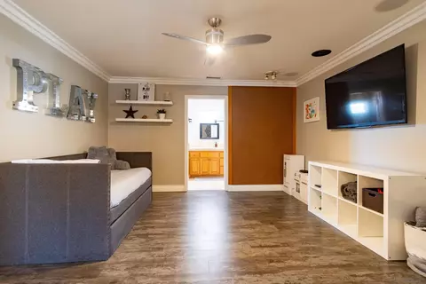Other - 853 Crescent Dr, Vista, CA 92084 photo 4 of 13
