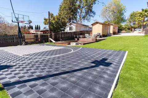 Other - 853 Crescent Dr, Vista, CA 92084 photo 11 of 13