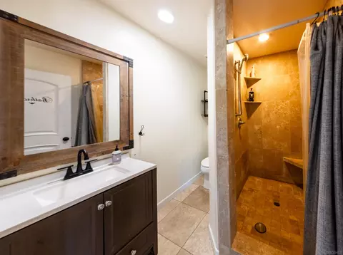 Bath - 853 Crescent Dr, Vista, CA 92084 photo 8 of 11