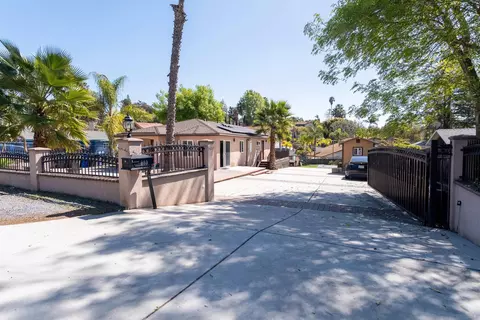Other - 853 Crescent Dr, Vista, CA 92084 photo 10 of 13
