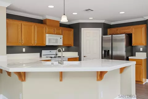 Kitchen - 997 Manteca Dr, Oceanside, CA 92057 photo 3 of 3