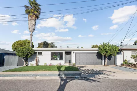 243 Las Flores Dr, Chula Vista, CA 91910