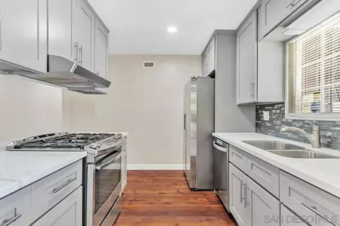 Kitchen - 10245 Woodrose Ave, Santee, CA 92071 photo 5 of 5