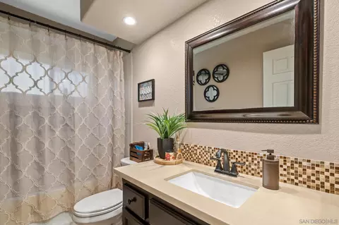 Bath - 2038 Caraway St, Escondido, CA 92026 photo 4 of 4