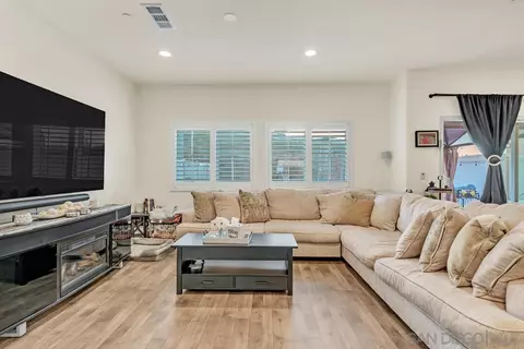 Living - 5446 Meridian Pl, Bonsall, CA 92003 photo 2 of 3
