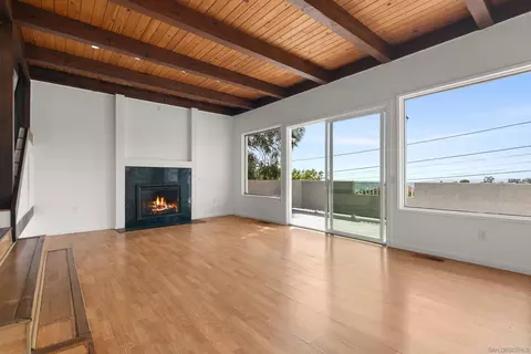 9811 Eucalyptus St, Spring Valley, CA 91977 photo 7