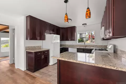 9811 Eucalyptus St, Spring Valley, CA 91977 photo 13