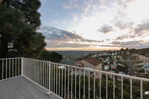9811 Eucalyptus St, Spring Valley, CA 91977 photo 29