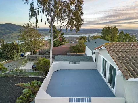 9811 Eucalyptus St, Spring Valley, CA 91977 photo 3