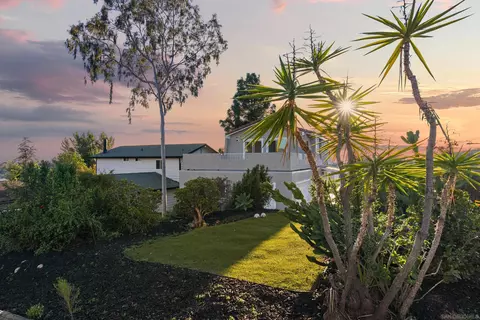 9811 Eucalyptus St, Spring Valley, CA 91977 photo 5