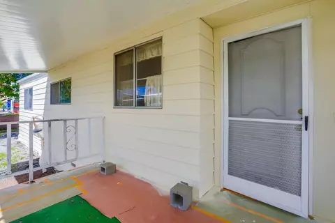 809 Olive Ave #11, Vista, CA 92083 photo 4