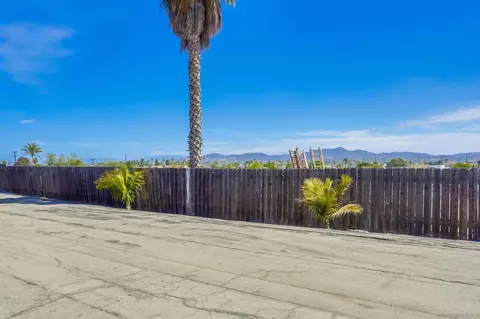 809 Olive Ave #11, Vista, CA 92083 photo 25