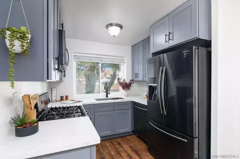 Kitchen - 10137 Beck Dr, Santee, CA 92071 photo 1 of 3