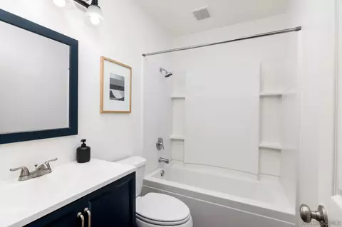 Bath - 10137 Beck Dr, Santee, CA 92071 photo 3 of 3
