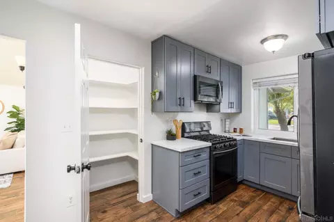 Kitchen - 10137 Beck Dr, Santee, CA 92071 photo 3 of 3