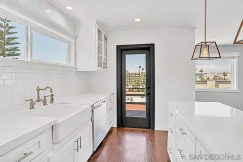 8060 Lemon Ave, La Mesa, CA 91941 photo 6