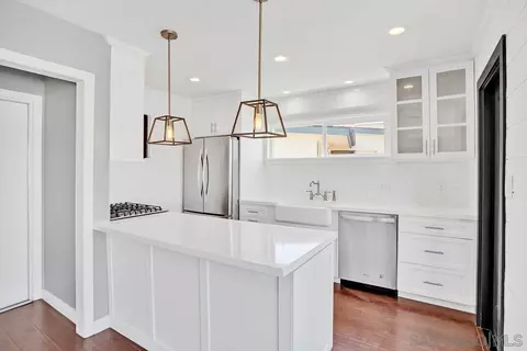 8060 Lemon Ave, La Mesa, CA 91941 photo 5